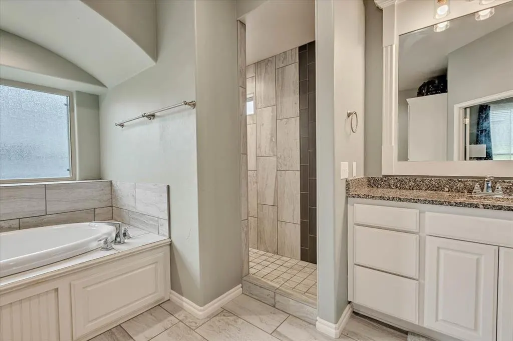 Photo 21 — 14708 Winoma Drive, Oklahoma City, OK 73142