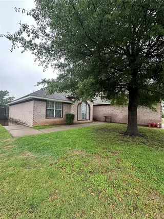 Sold home at 15621 Sandstone Terrace