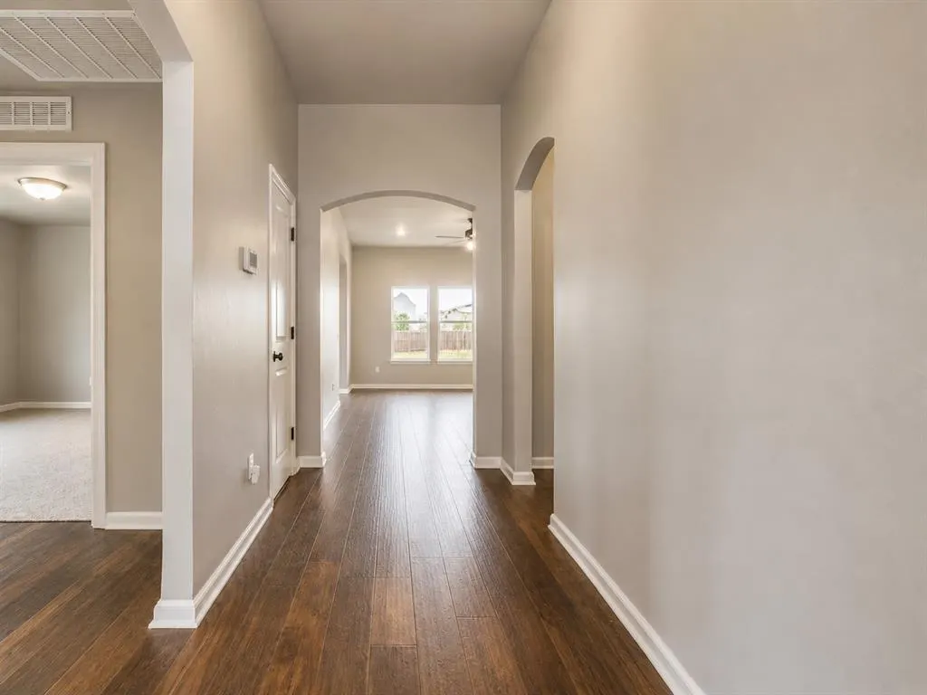 Photo 5 — 3051 Wister Road, Norman, OK 73069