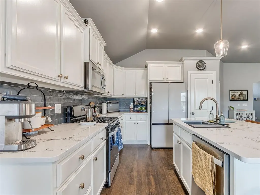 Photo 19 — 3051 Wister Road, Norman, OK 73069