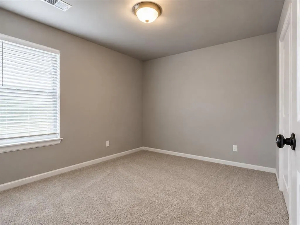Photo 34 — 3051 Wister Road, Norman, OK 73069