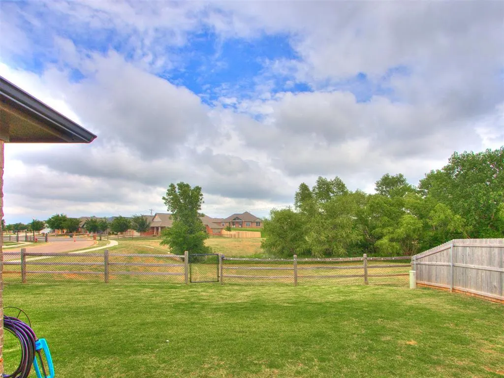 Photo 44 — 3051 Wister Road, Norman, OK 73069