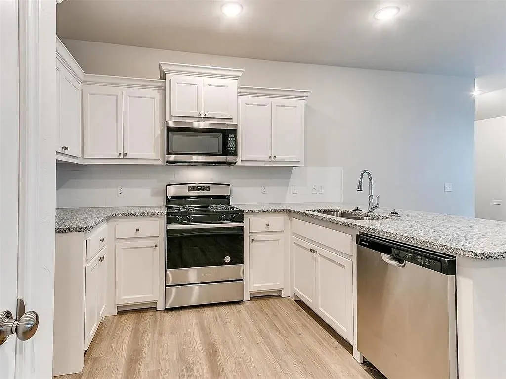 Photo 4 — 3707 Franks Way, Bethany, OK 73008