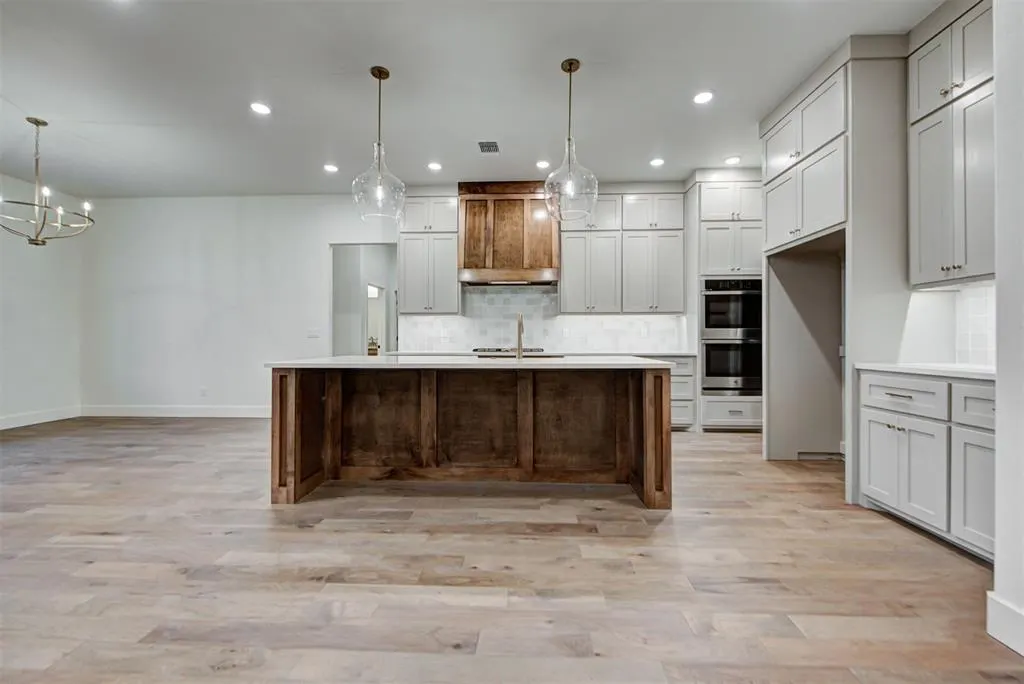 Photo 8 — 4102 Hawthorne Street, Piedmont, OK 73078