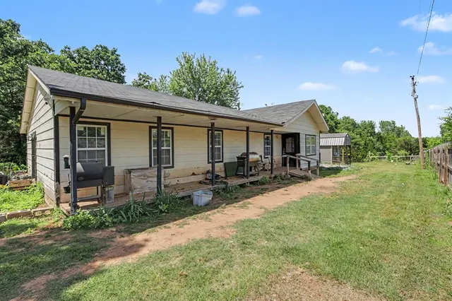 Photo 2 — 4863 S Pottawatomie Road, Newalla, OK 74857