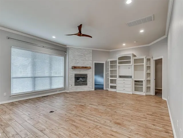 Photo 3 — 10125 Millspaugh Way, Yukon, OK 73099