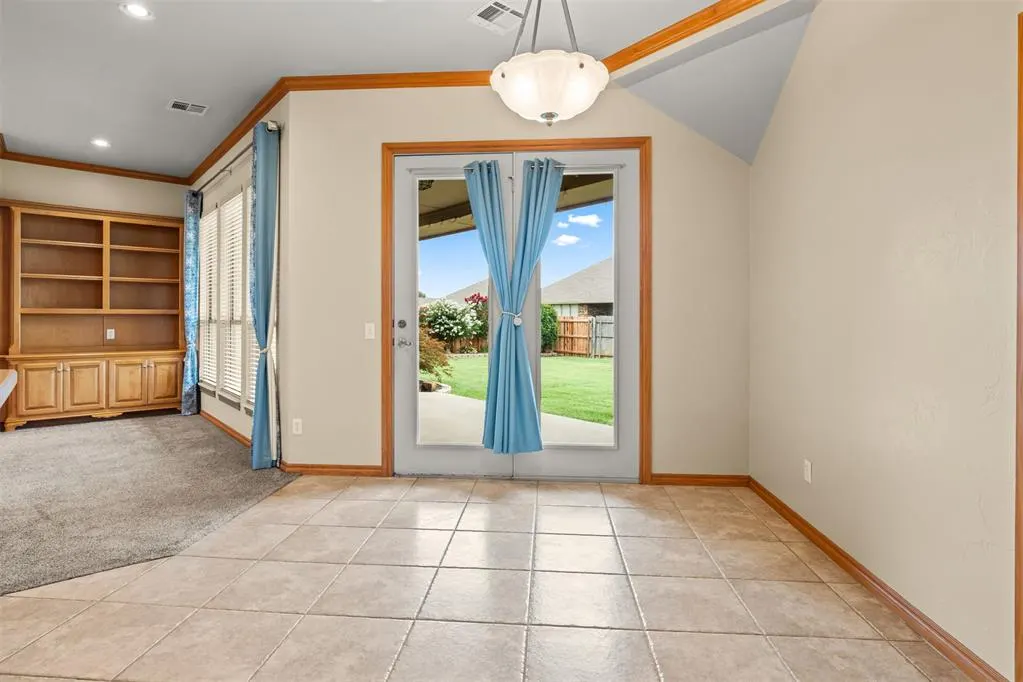 Photo 24 — 2001 SW 32nd Street, Oklahoma City, OK 73170