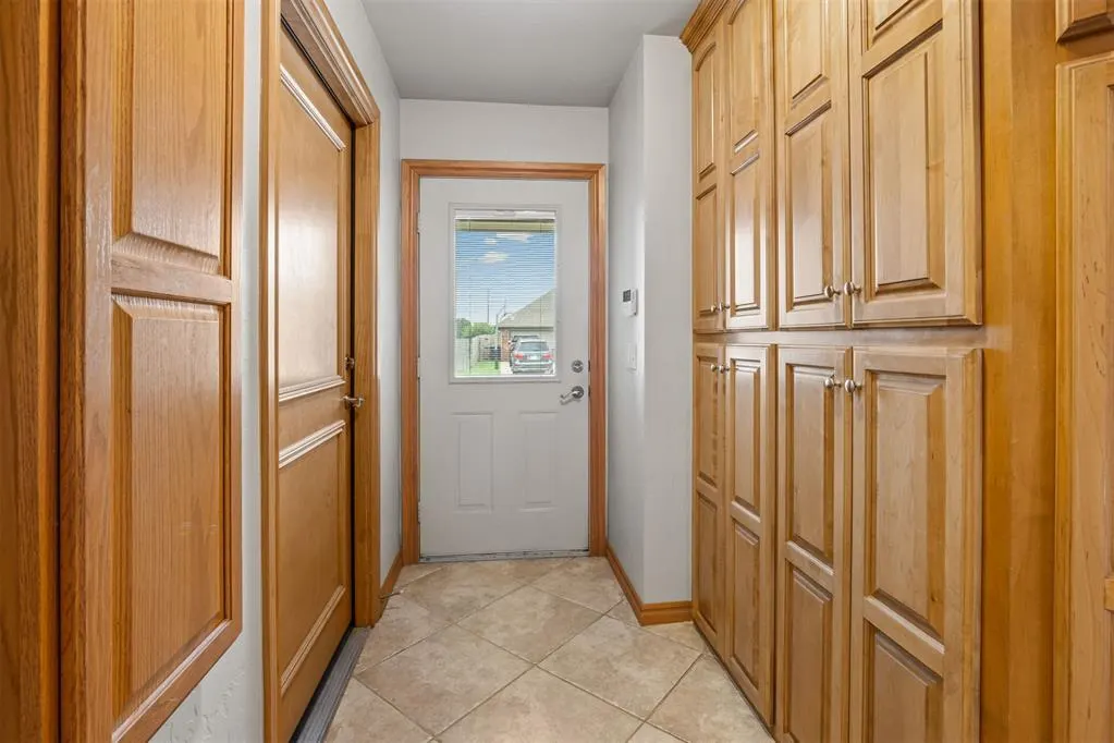 Photo 41 — 2001 SW 32nd Street, Oklahoma City, OK 73170