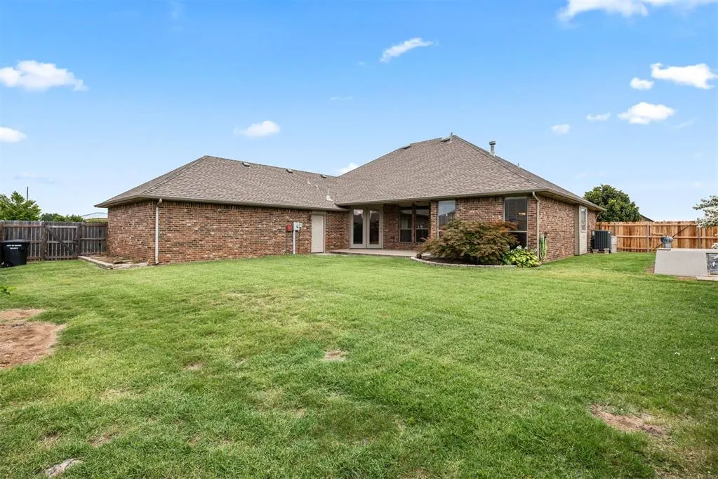 Photo 46 — 2001 SW 32nd Street, Oklahoma City, OK 73170
