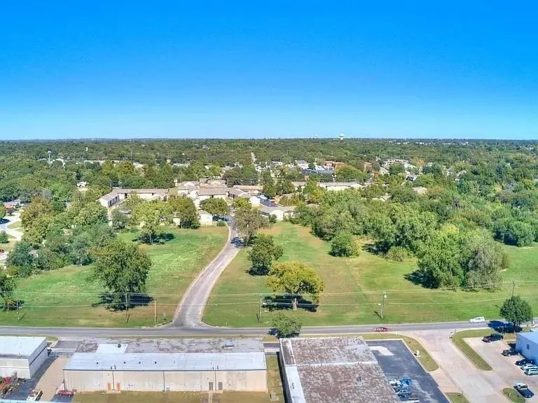 Front exterior — 0000 Melrose Lane, Oklahoma City, OK 73107