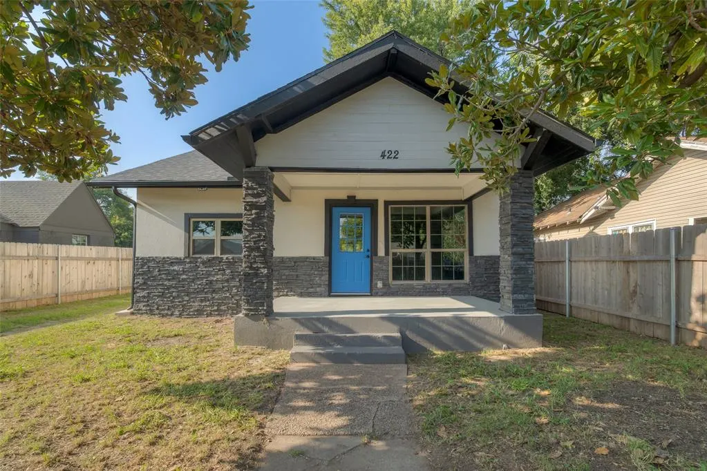 Front exterior — 422 SE 17th Street, Oklahoma City, OK 73129