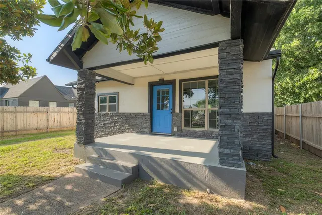 Photo 3 — 422 SE 17th Street, Oklahoma City, OK 73129
