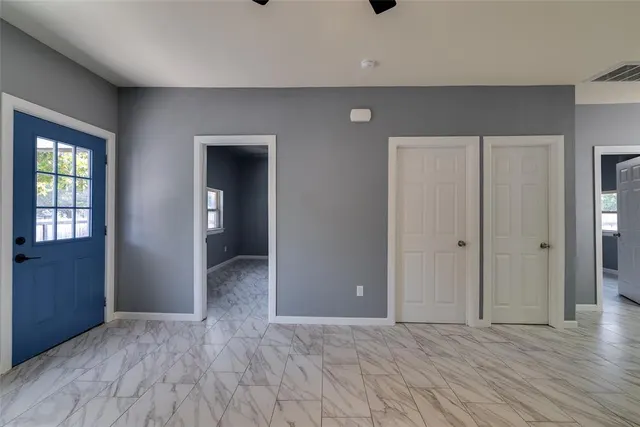 Photo 8 — 422 SE 17th Street, Oklahoma City, OK 73129