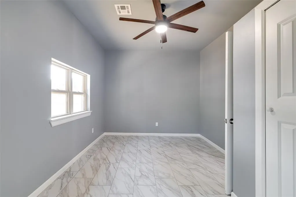 Photo 20 — 422 SE 17th Street, Oklahoma City, OK 73129