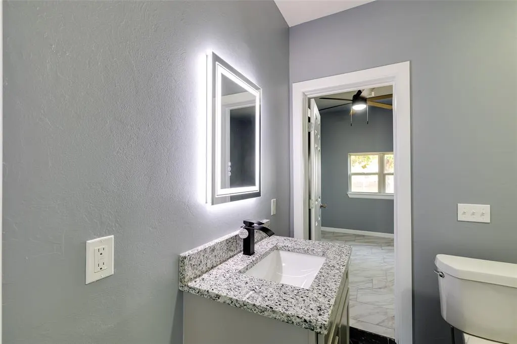 Photo 26 — 422 SE 17th Street, Oklahoma City, OK 73129