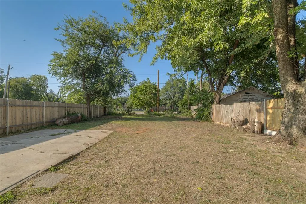 Photo 31 — 422 SE 17th Street, Oklahoma City, OK 73129