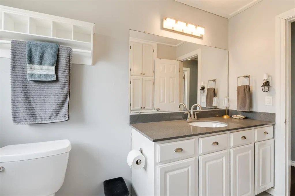 Photo 26 — 1519 Carlisle Court, Oklahoma City, OK 73120