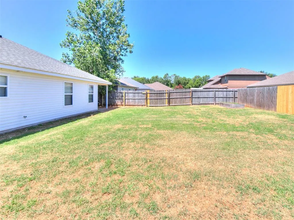 Photo 33 — 709 NE 20th Terrace, Newcastle, OK 73065