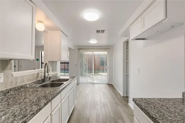 Photo 4 — 231 Windsor Way, Oklahoma City, OK 73110