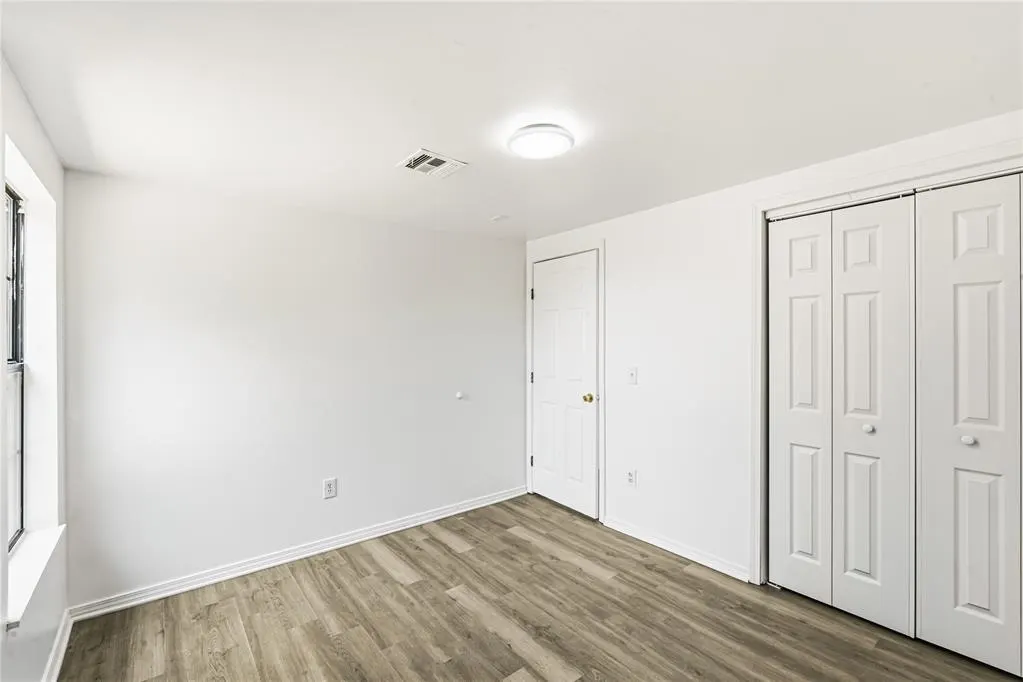 Photo 8 — 231 Windsor Way, Oklahoma City, OK 73110