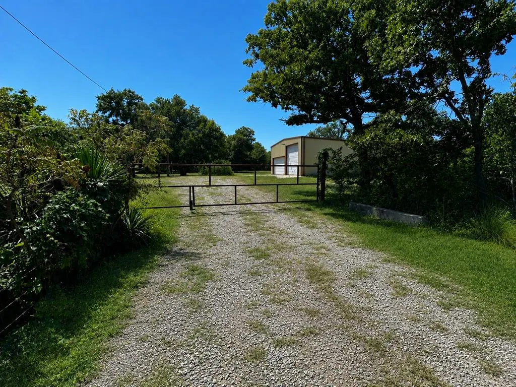 Photo 2 — 101921 S Highway 102 Highway, Wellston, OK 74881