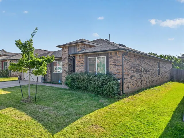 Photo 3 — 14409 Gravity Falls Lane, Oklahoma City, OK 73142