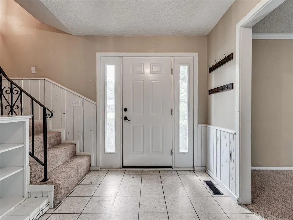 Photo 7 — 823 W Adams Street, Purcell, OK 73080