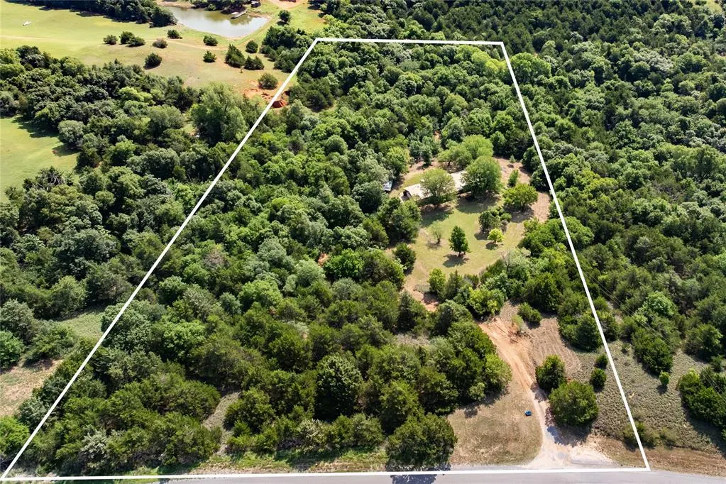 Photo 2 — 2025 Cherokee Drive, Calumet, OK 73014