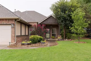 Sold home at 1309 Glen Cove Drive