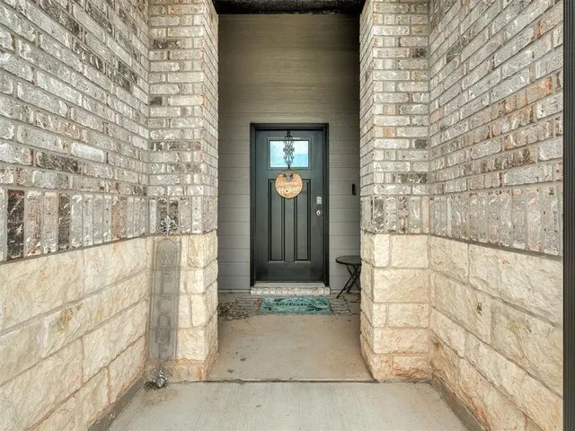Photo 3 — 2517 Kathleens Crossing, Yukon, OK 73099