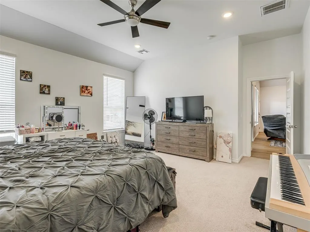 Photo 12 — 2517 Kathleens Crossing, Yukon, OK 73099
