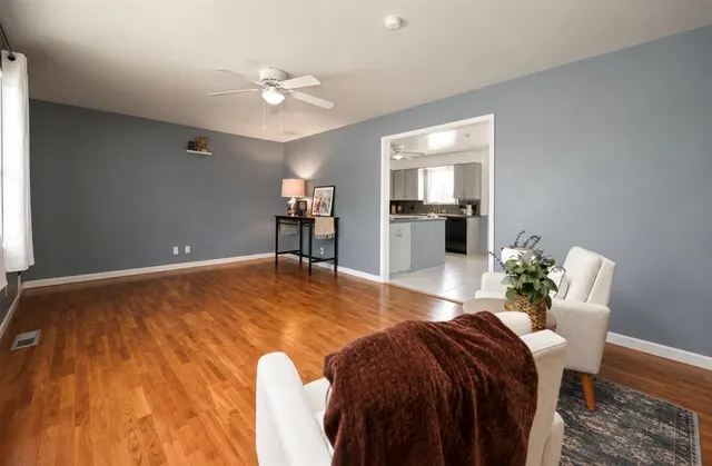 Photo 6 — 2 Shannon Drive, Chickasha, OK 73018