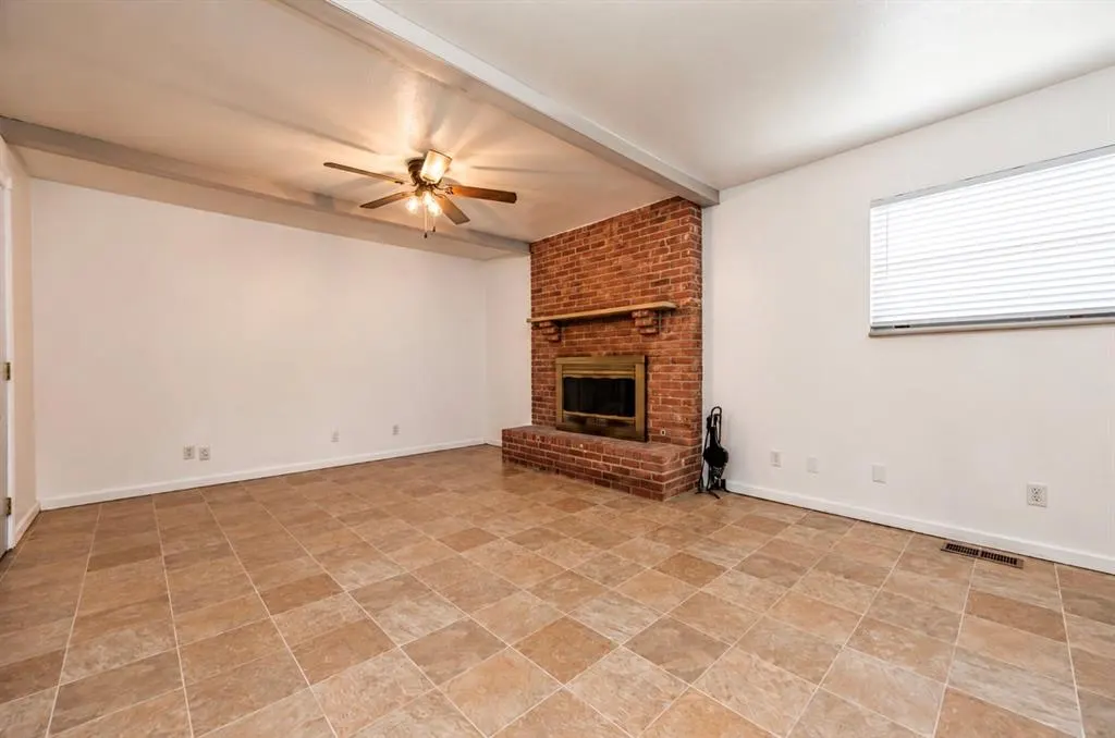 Photo 12 — 2 Shannon Drive, Chickasha, OK 73018