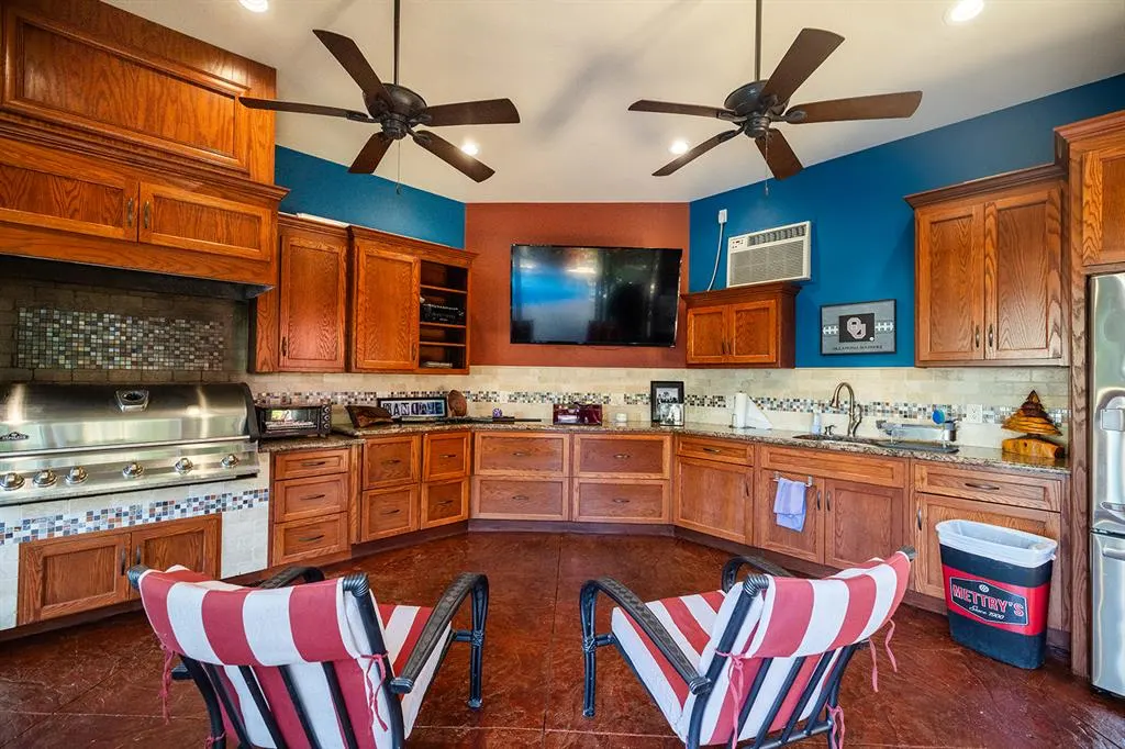 Photo 42 — 1305 E Lawrence Street, Wynnewood, OK 73098