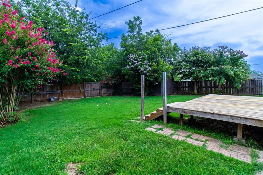 Photo 9 — 813 W Rulane Drive, Oklahoma City, OK 73110