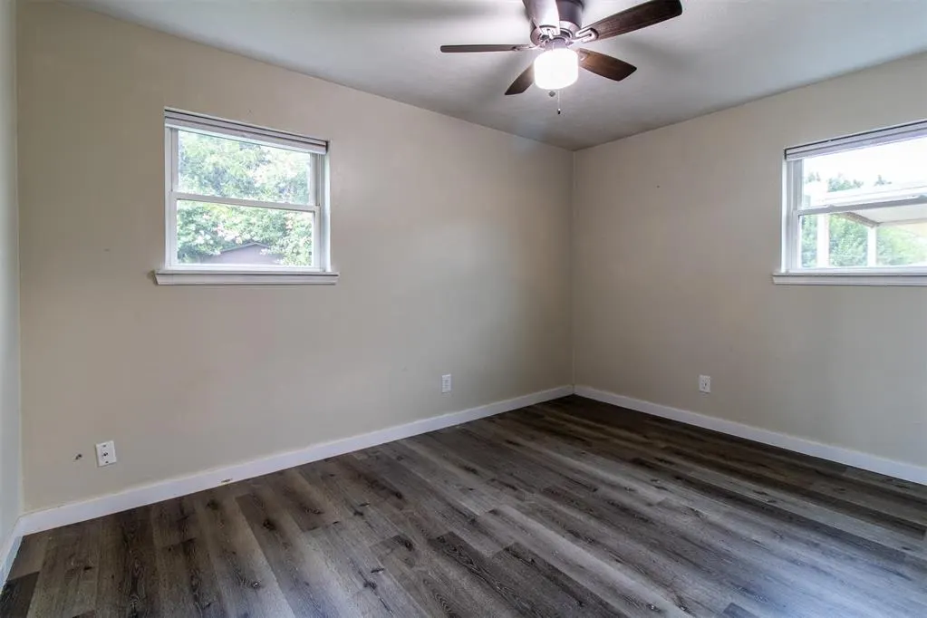 Photo 13 — 813 W Rulane Drive, Oklahoma City, OK 73110