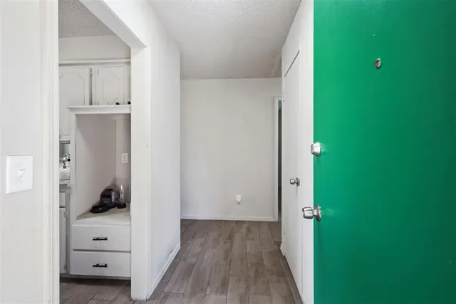Photo 4 — 227 W Campbell Drive, Oklahoma City, OK 73110
