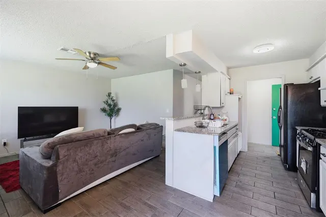 Photo 7 — 227 W Campbell Drive, Oklahoma City, OK 73110