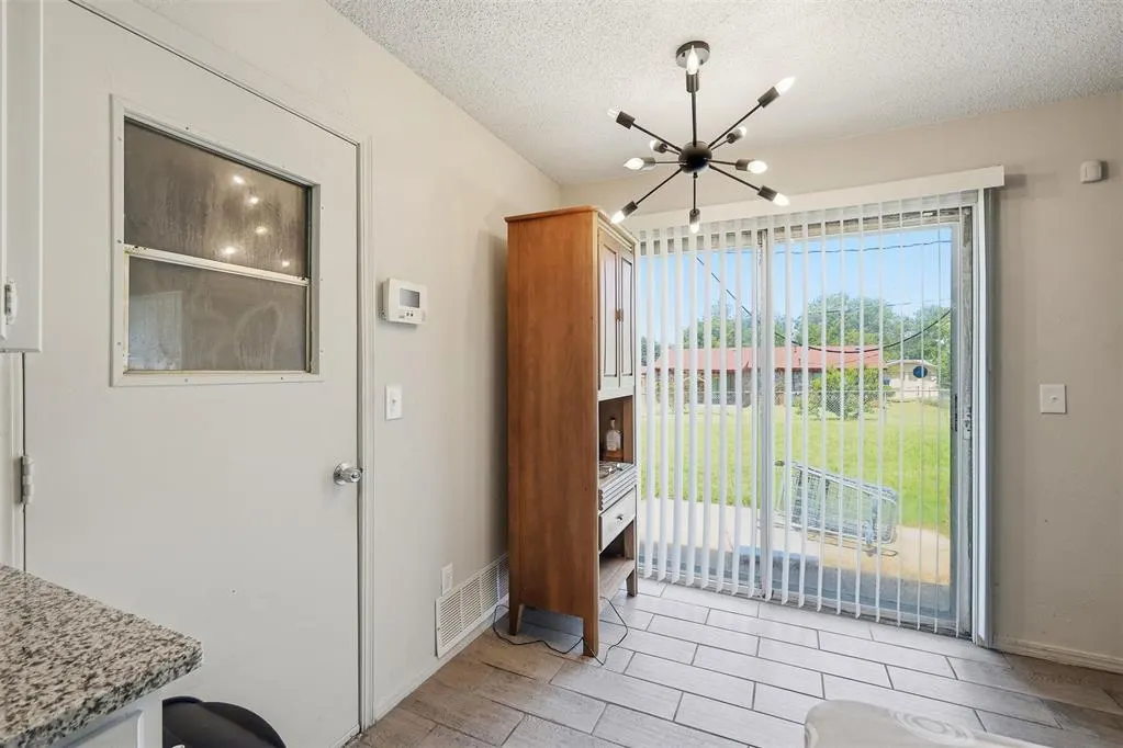 Photo 11 — 227 W Campbell Drive, Oklahoma City, OK 73110
