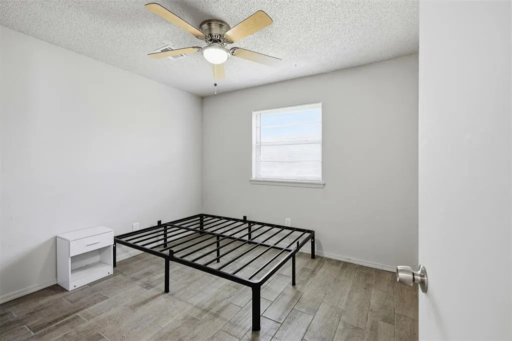 Photo 18 — 227 W Campbell Drive, Oklahoma City, OK 73110
