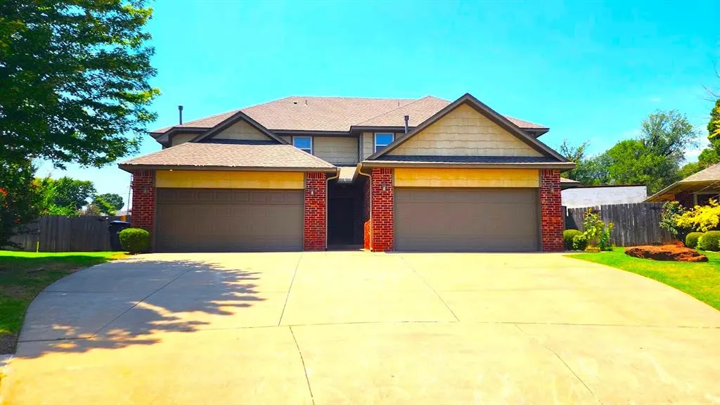 Front exterior — 13705 Oxford Drive 13705/13707, Edmond, OK 73013