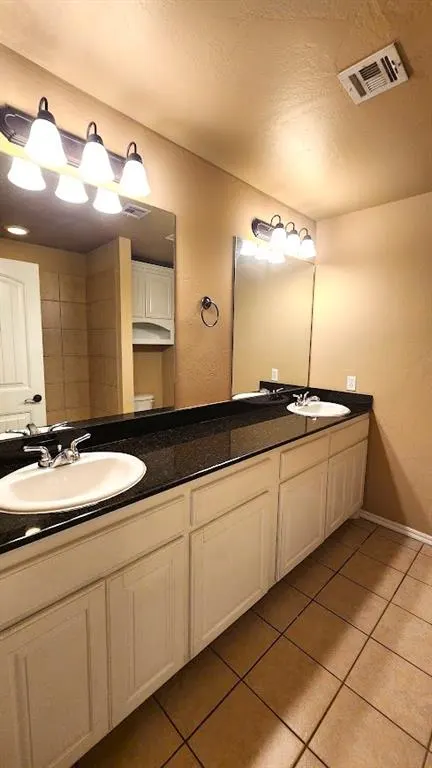Photo 32 — 13705 Oxford Drive 13705/13707, Edmond, OK 73013