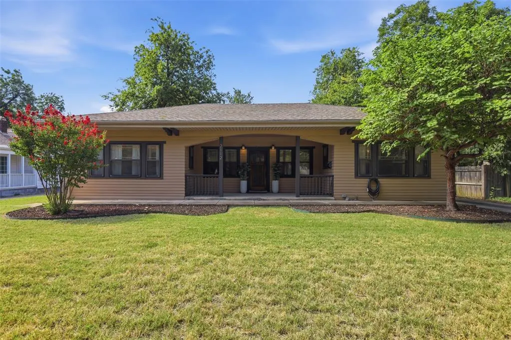 Photo 2 — 2112 NW 18th Street, Oklahoma City, OK 73107