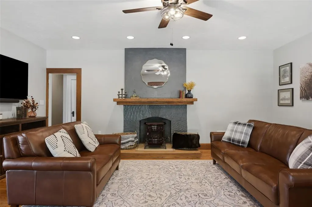 Photo 7 — 2112 NW 18th Street, Oklahoma City, OK 73107