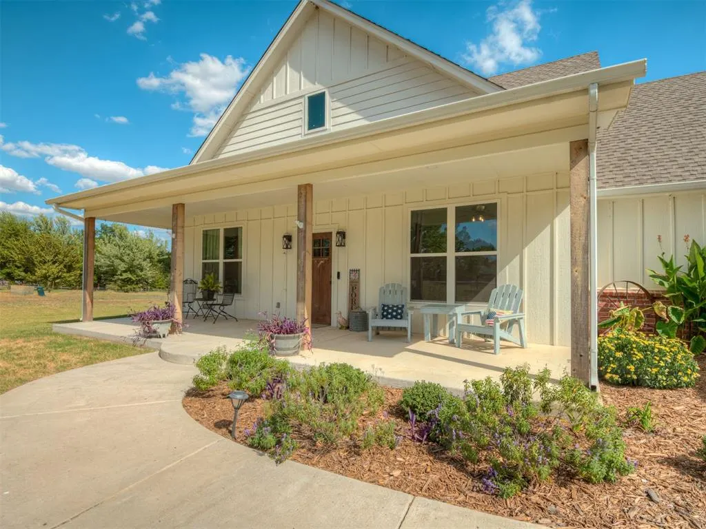Photo 7 — 1940 SE 7th Street, Newcastle, OK 73065