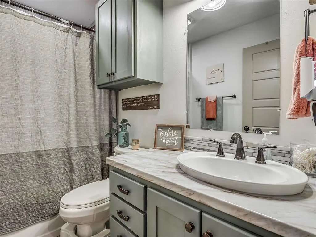 Photo 44 — 1940 SE 7th Street, Newcastle, OK 73065
