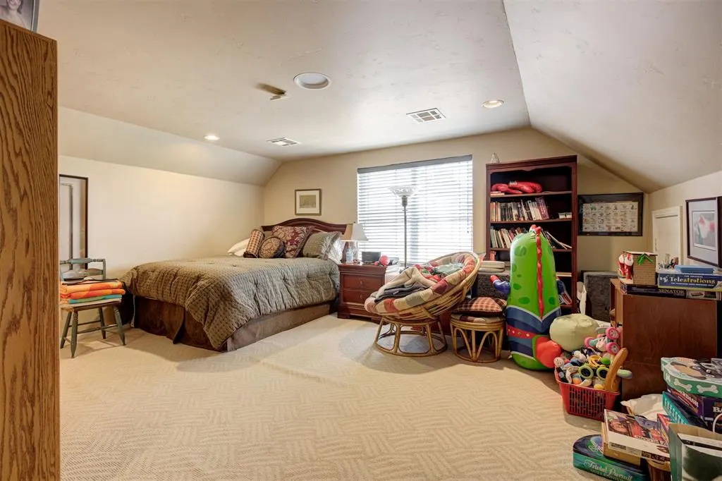 Photo 30 — 1433 Glenbrook Drive, Oklahoma City, OK 73118