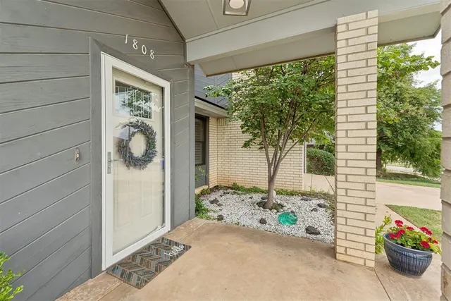 Photo 3 — 1808 Asbury Place, Norman, OK 73071