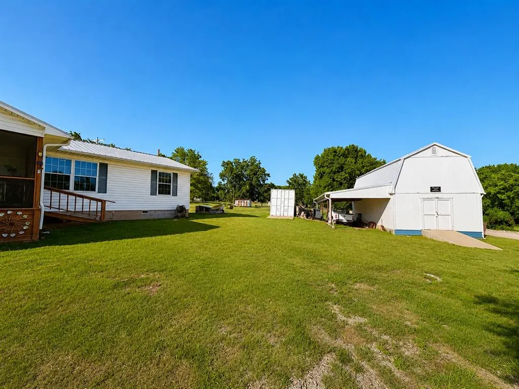 Photo 20 — 304 W 5th Street, Asher, OK 74826