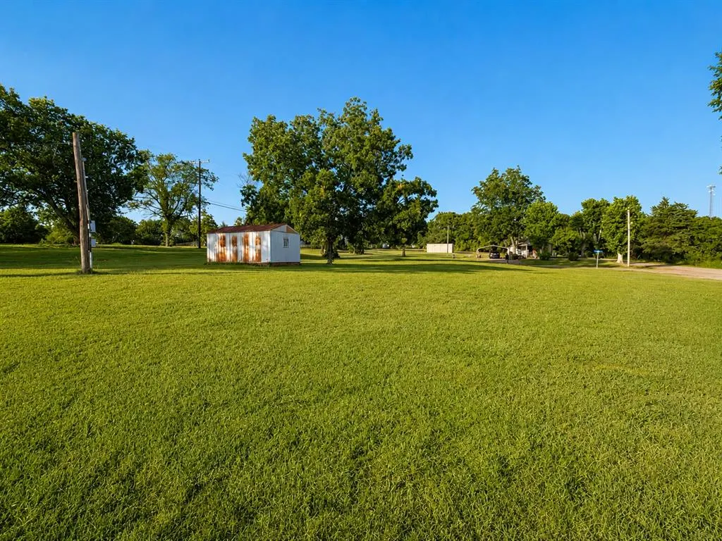 Photo 26 — 304 W 5th Street, Asher, OK 74826